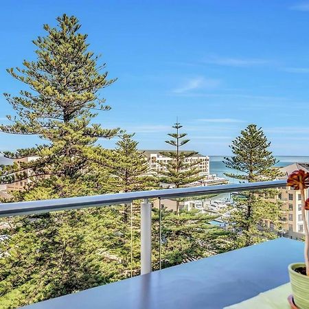 Waterfront Resort-Style Living At Glenelg Beach Adelaïde Extérieur photo