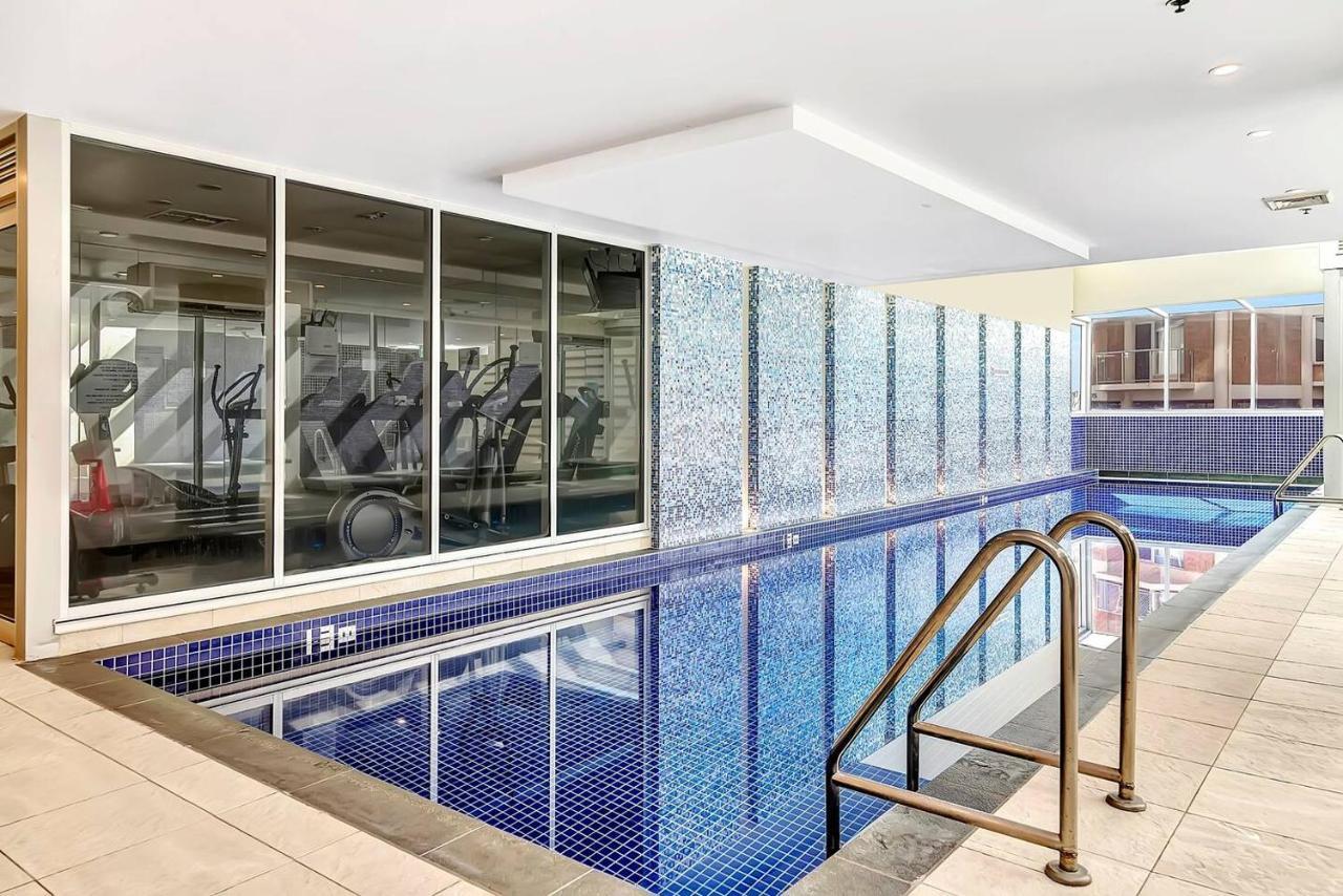 Waterfront Resort-Style Living At Glenelg Beach Adelaïde Extérieur photo
